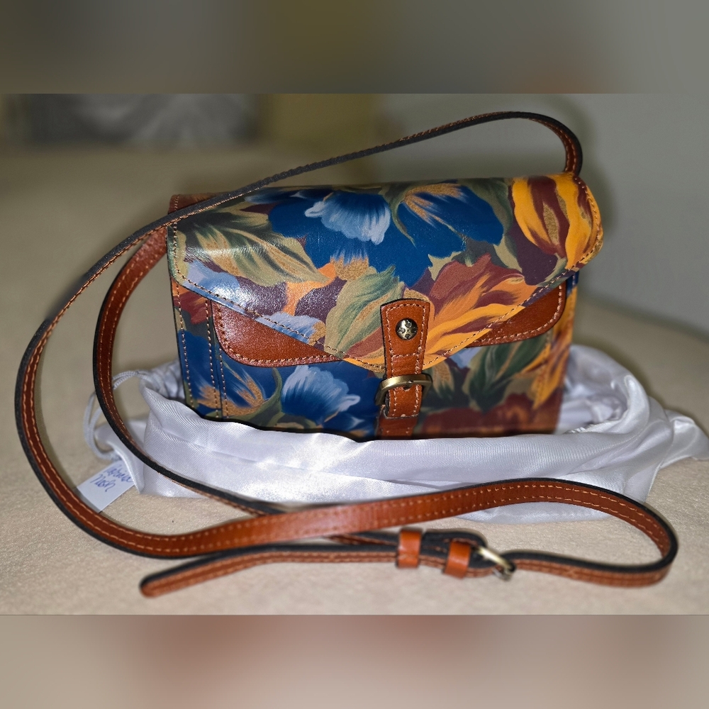 Patricia Nash Multicolor Floral Crossbody Bag (F)
